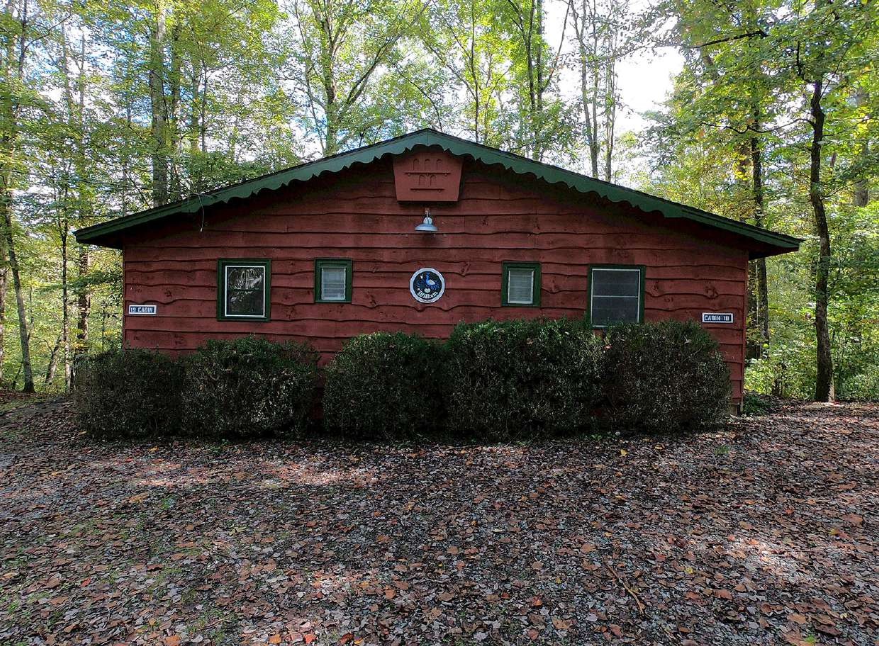 Cabin exterior with gravel path